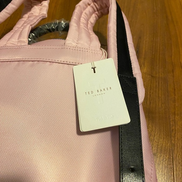 *SOLD* Ted baker floral backpack - Picture 3 of 5